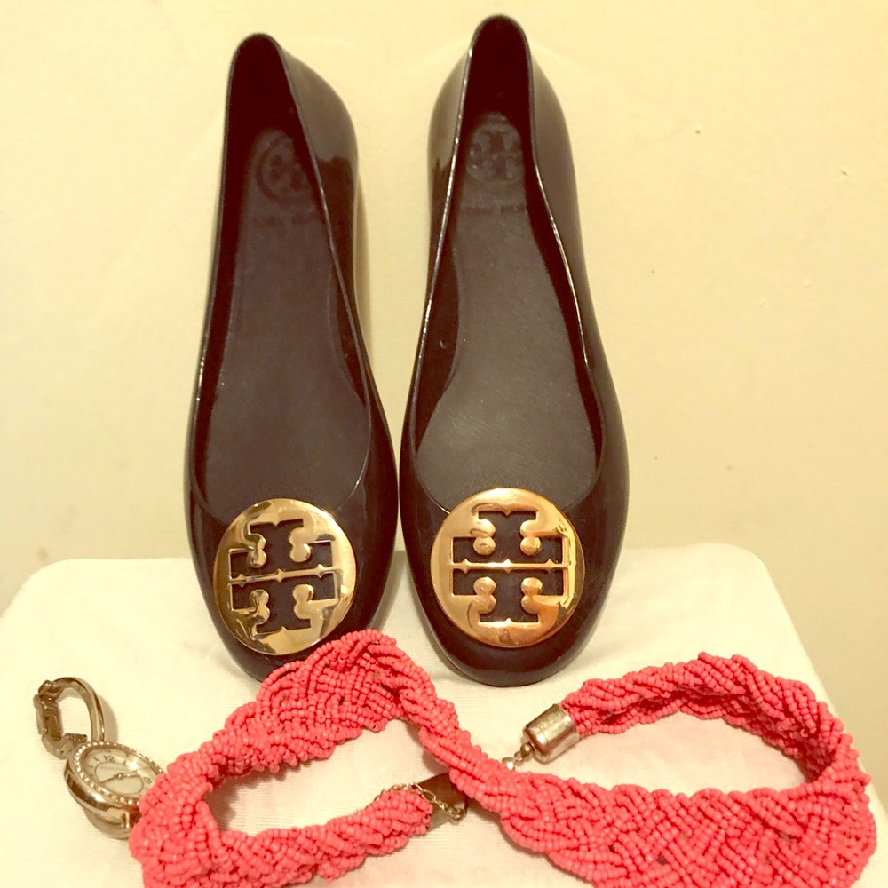 Super cute Tory Burch plastic shoes